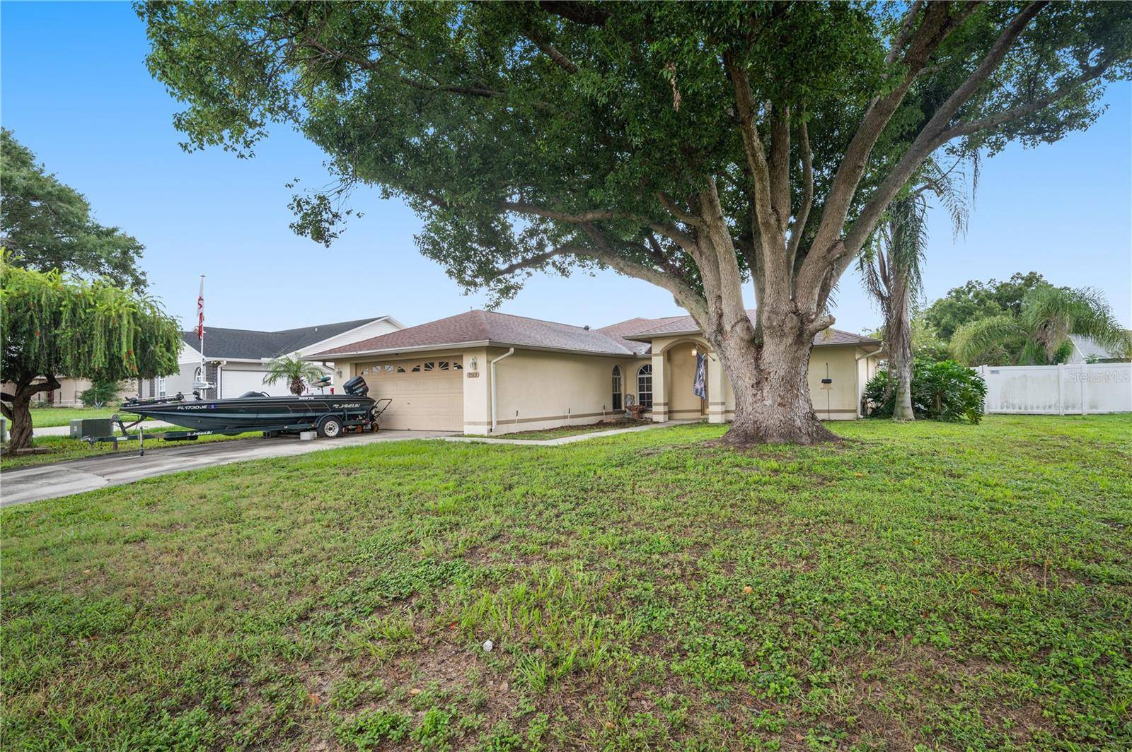 7512 FLORAL CIR E, Lakeland, FL 33810