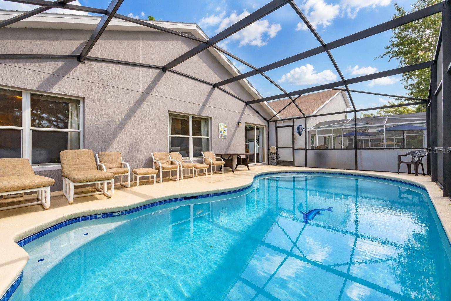 425 CASTLEMAIN CIR, Davenport, FL 33897