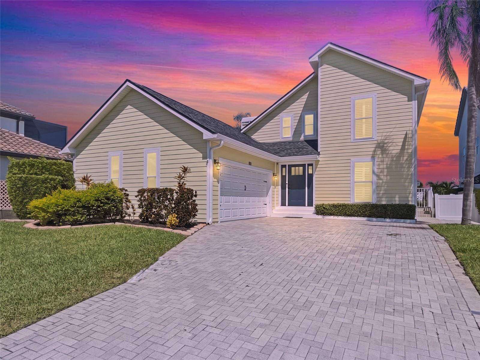 931 SYMPHONY ISLES BLVD, Apollo Beach, FL 33572