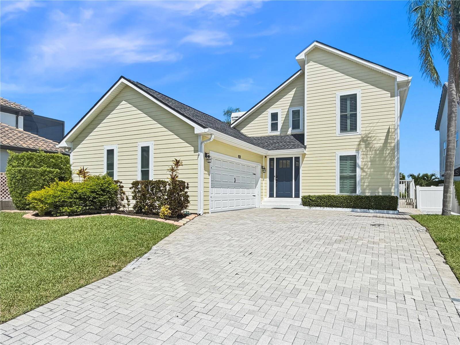 931 SYMPHONY ISLES BLVD, Apollo Beach, FL 33572