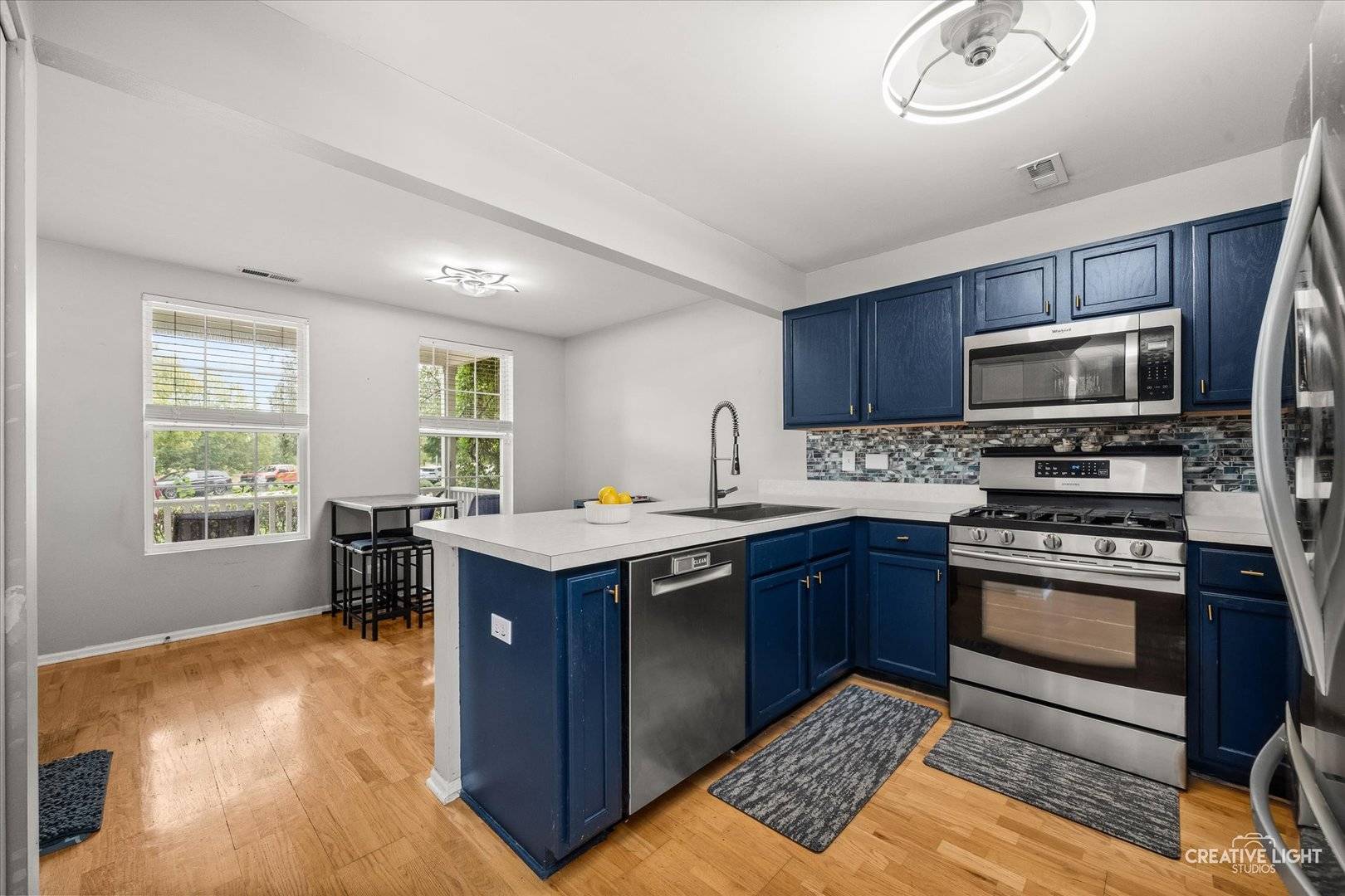 114 Presidential BLVD, Oswego, IL 60543