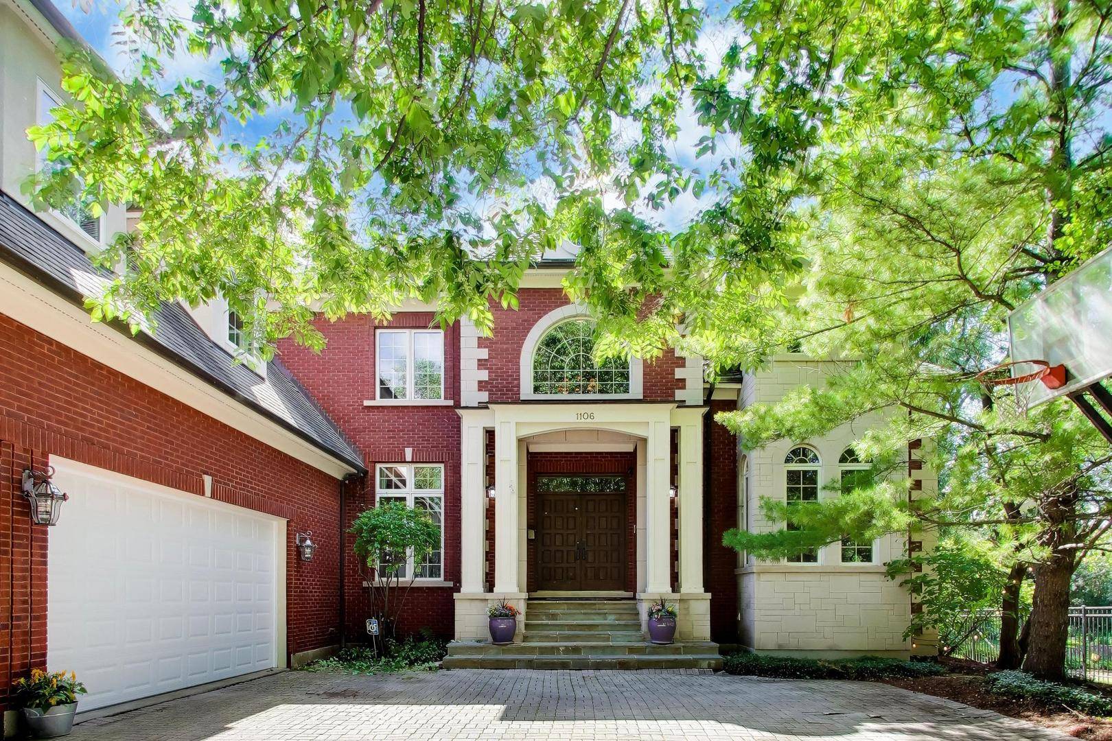 1106 Astor PL, Glencoe, IL 60022