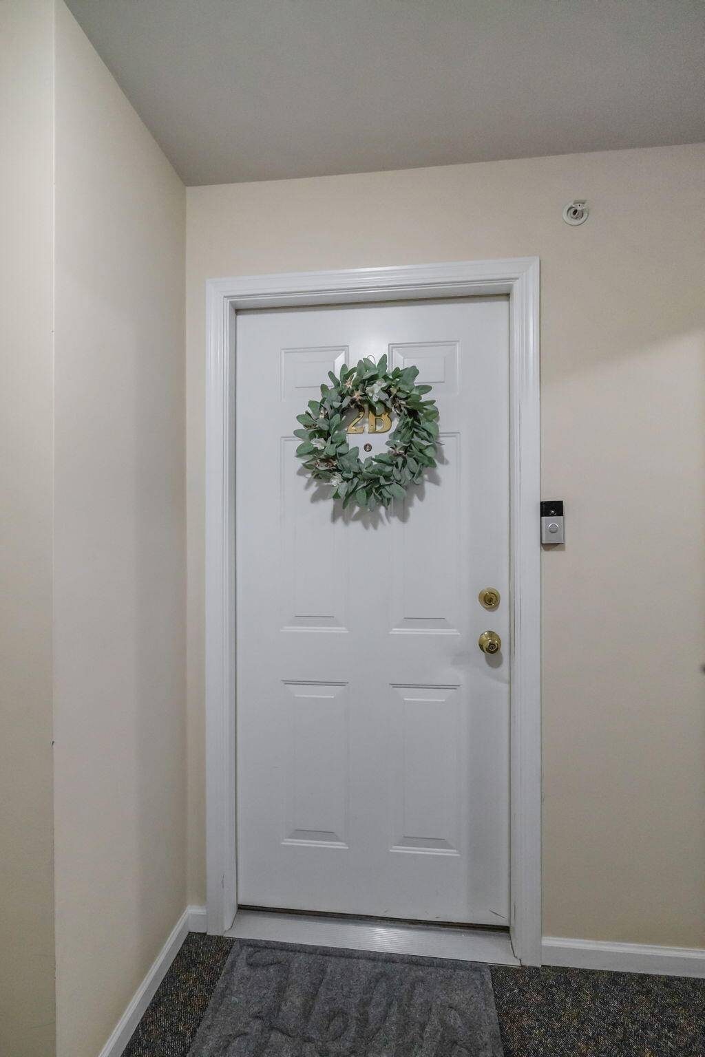 1632 White Oak Circle #2b, Munster, IN 46321