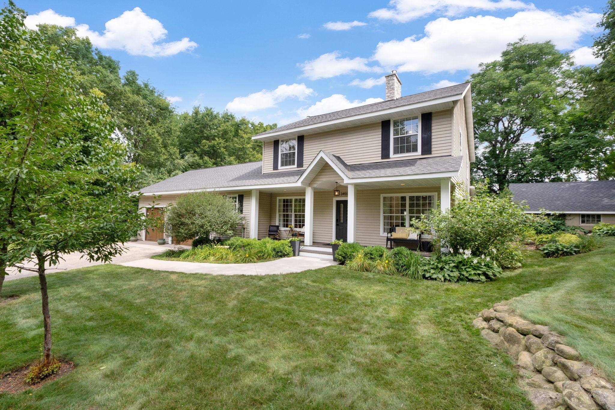 3455 Montgomerie AVE, Wayzata, MN 55391