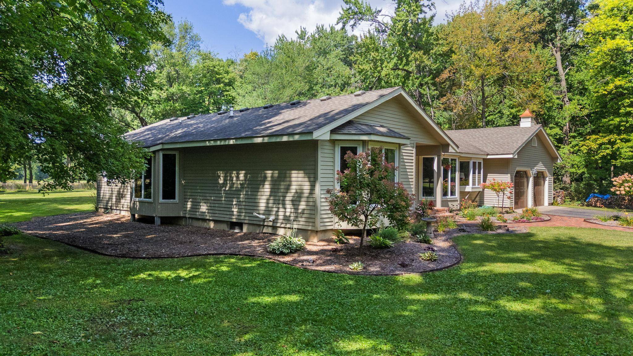 587 245th ST, Osceola, WI 54020
