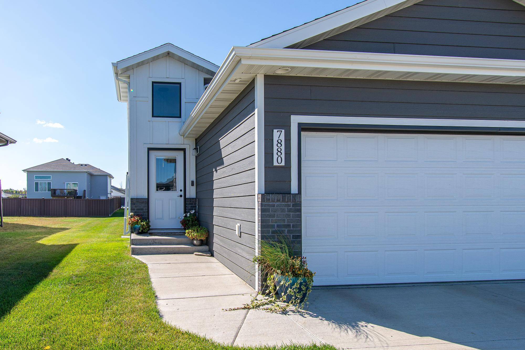 7880 Lost River RD, Horace, ND 58047