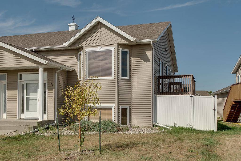 4793 HARVEST DR S, Fargo, ND 58104