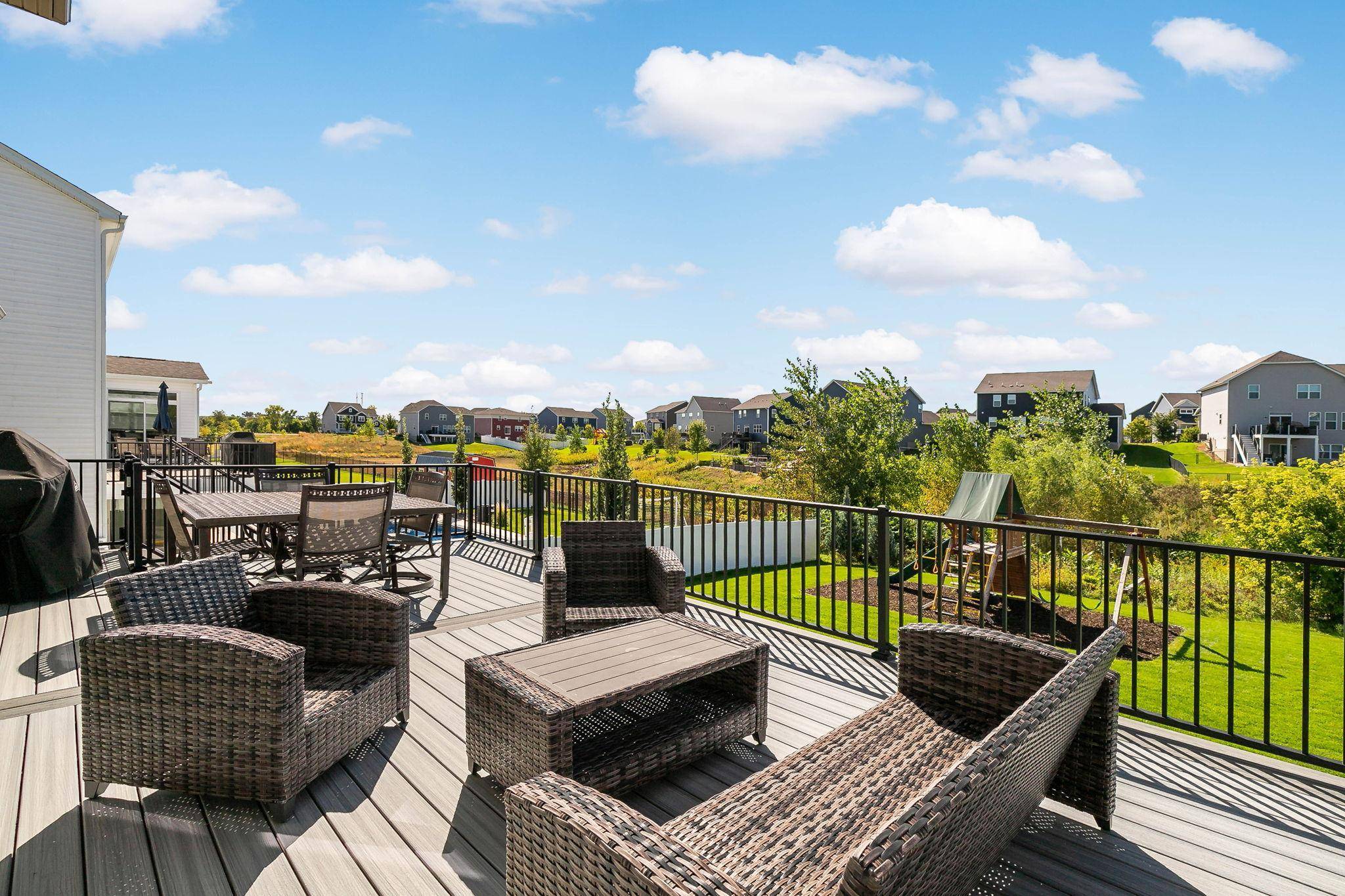 2140 Windermere CIR, Shakopee, MN 55379