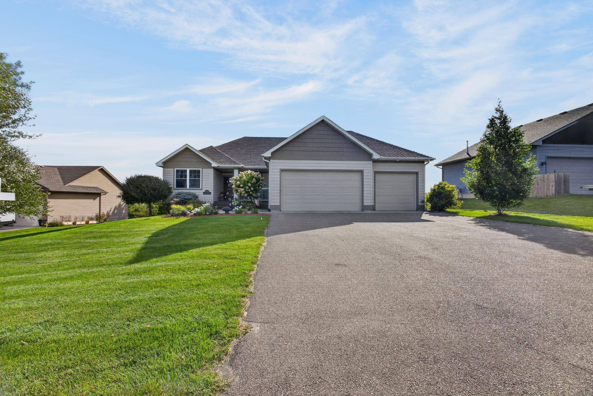 31473 Marvin AVE, Lindstrom, MN 55045