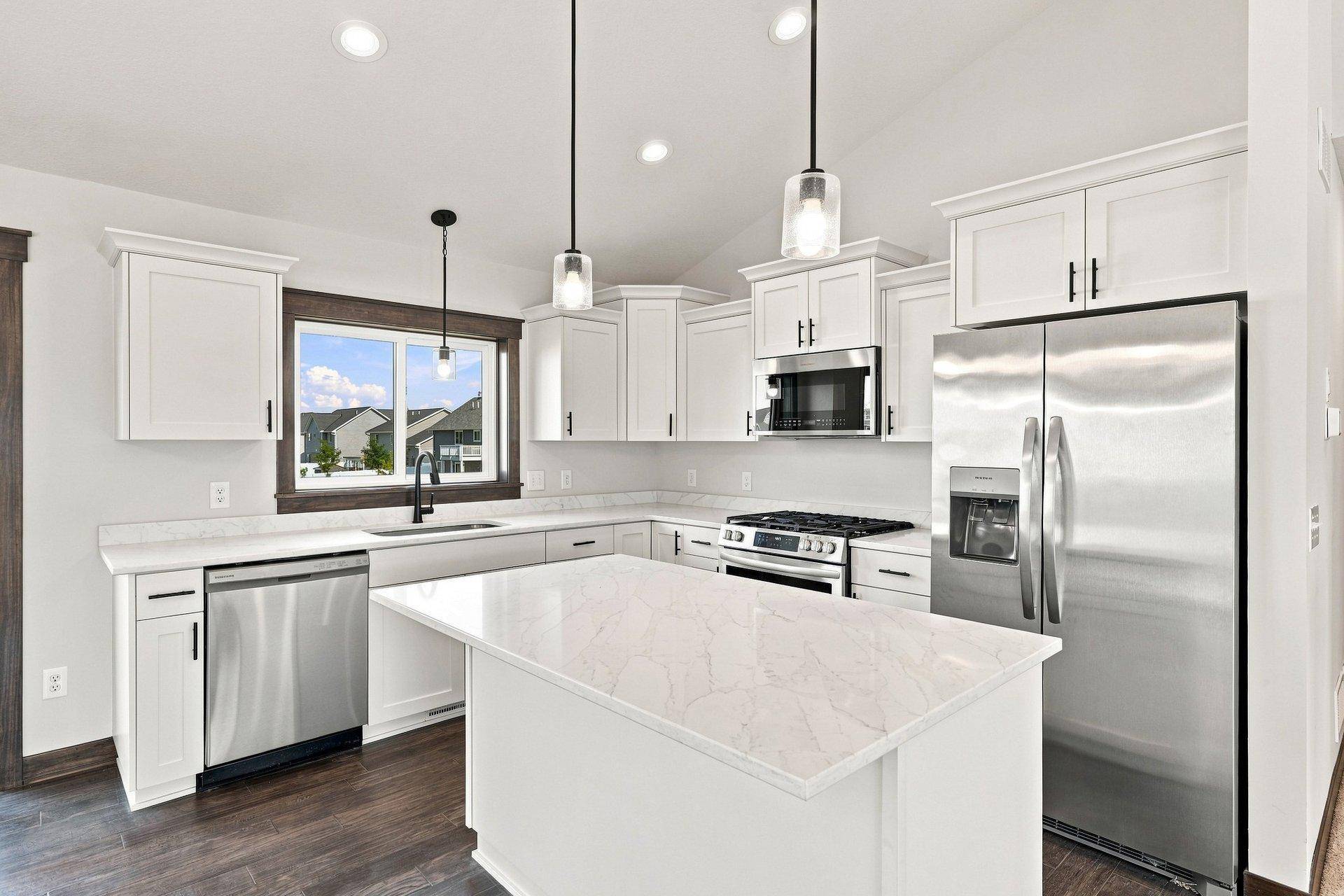 17762 Empire TRL, Lakeville, MN 55044