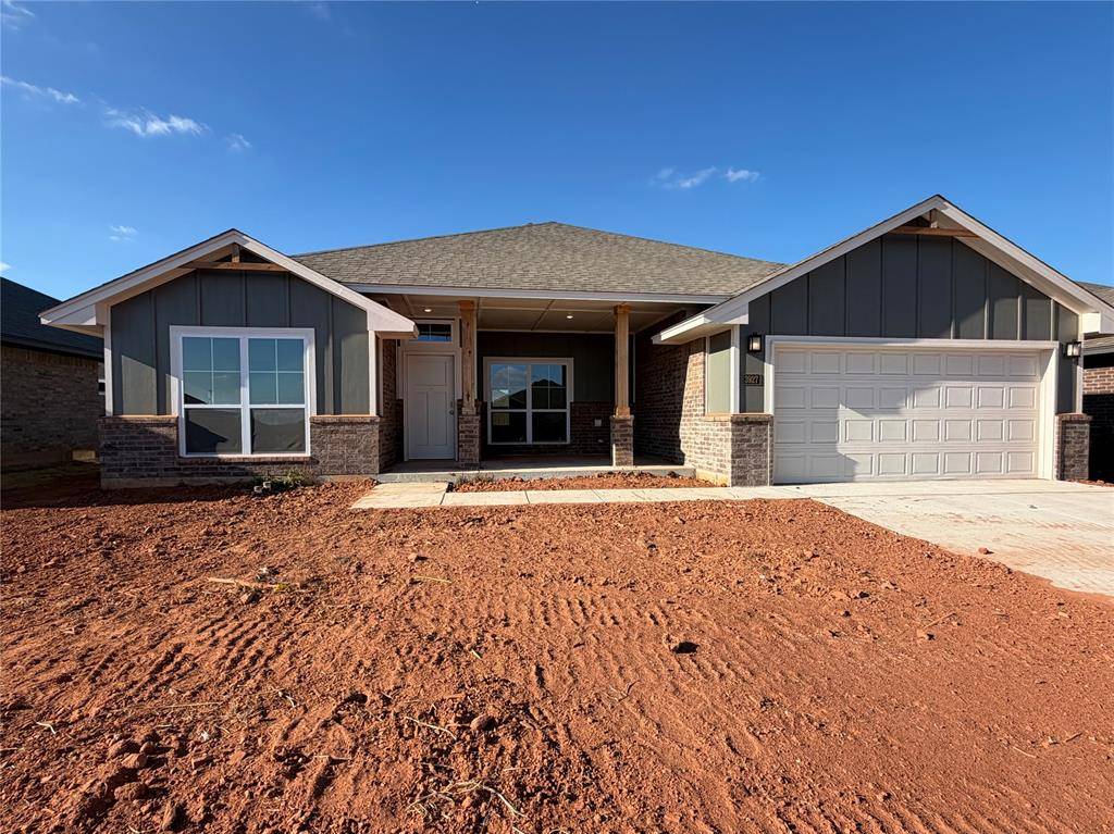 3927 Abingdon DR, Norman, OK 73026