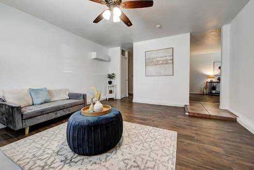 2124 Marshall DR, Edmond, OK 73013