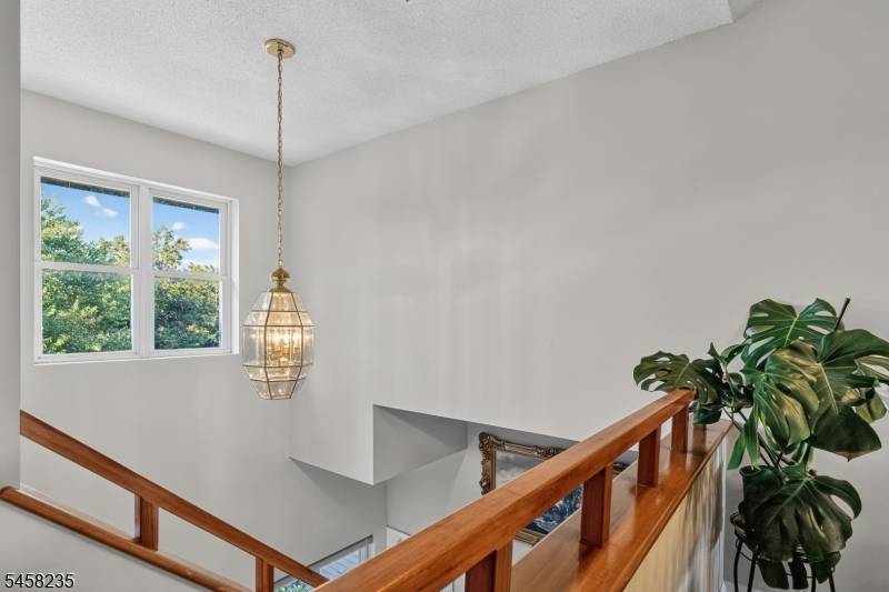 19 Windsor Ct #19, Hardyston Twp., NJ 07419