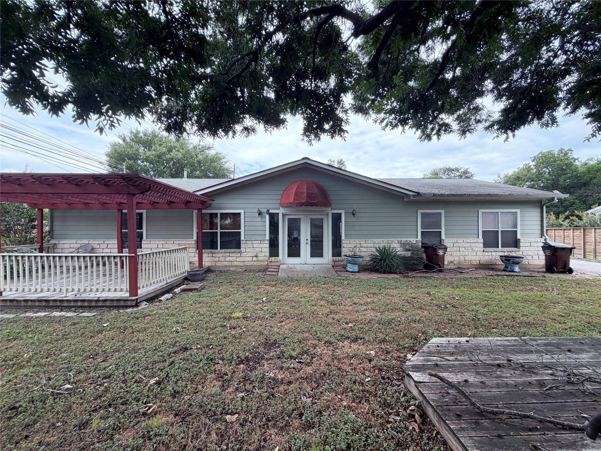 1512 W Howard LN, Austin, TX 78728