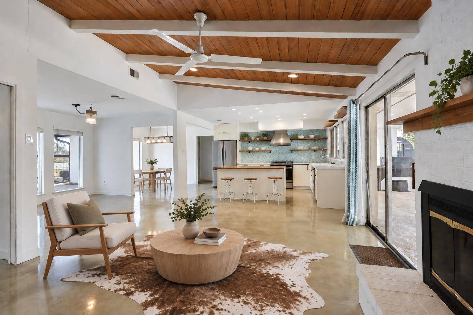 6209 Daffan LN, Austin, TX 78724