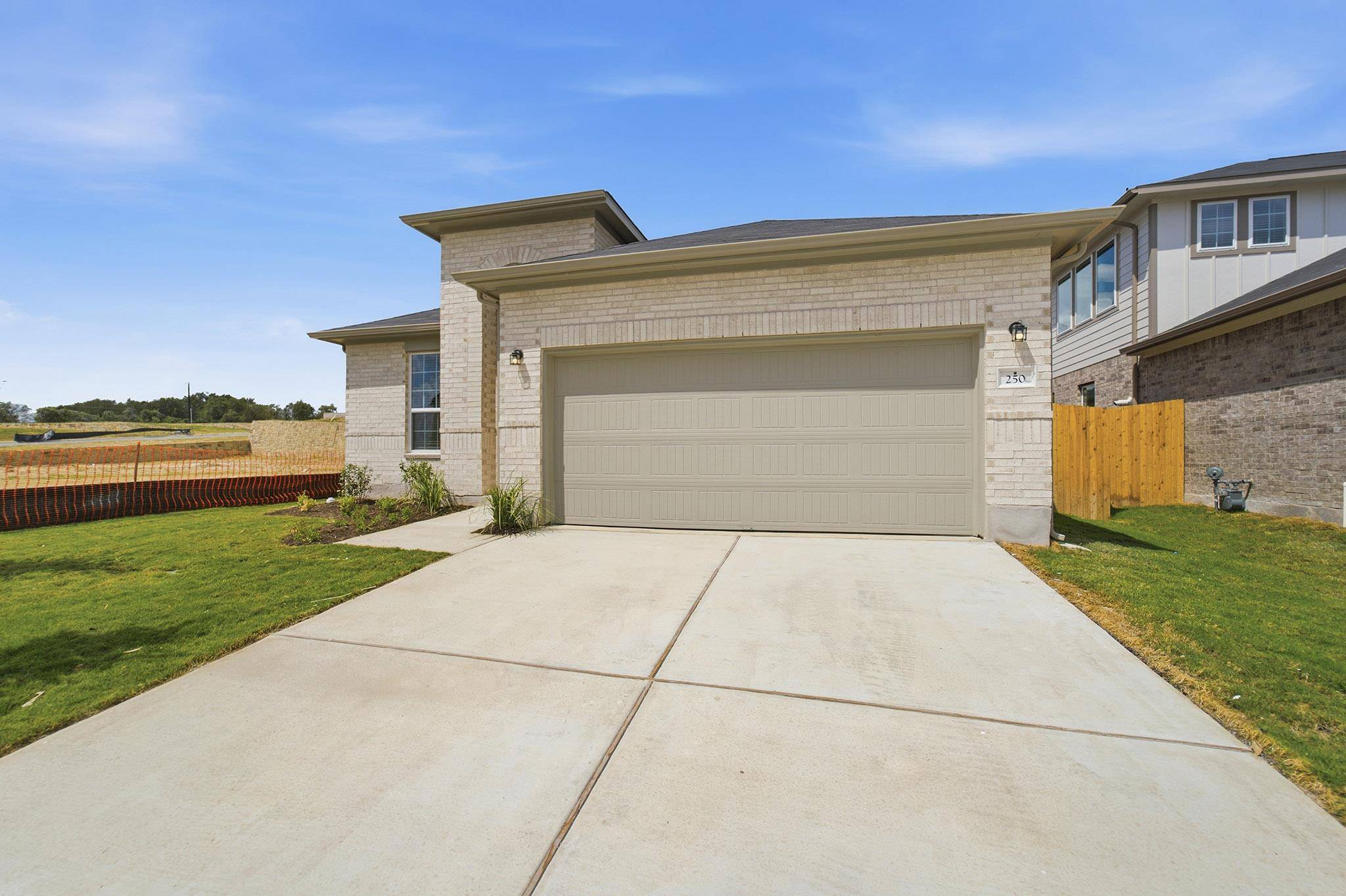 250 Tundra LN, Buda, TX 78610
