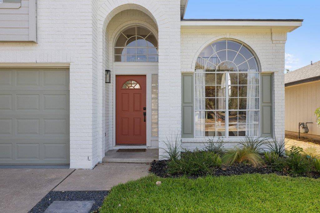 2415 Claudia DR, Leander, TX 78641
