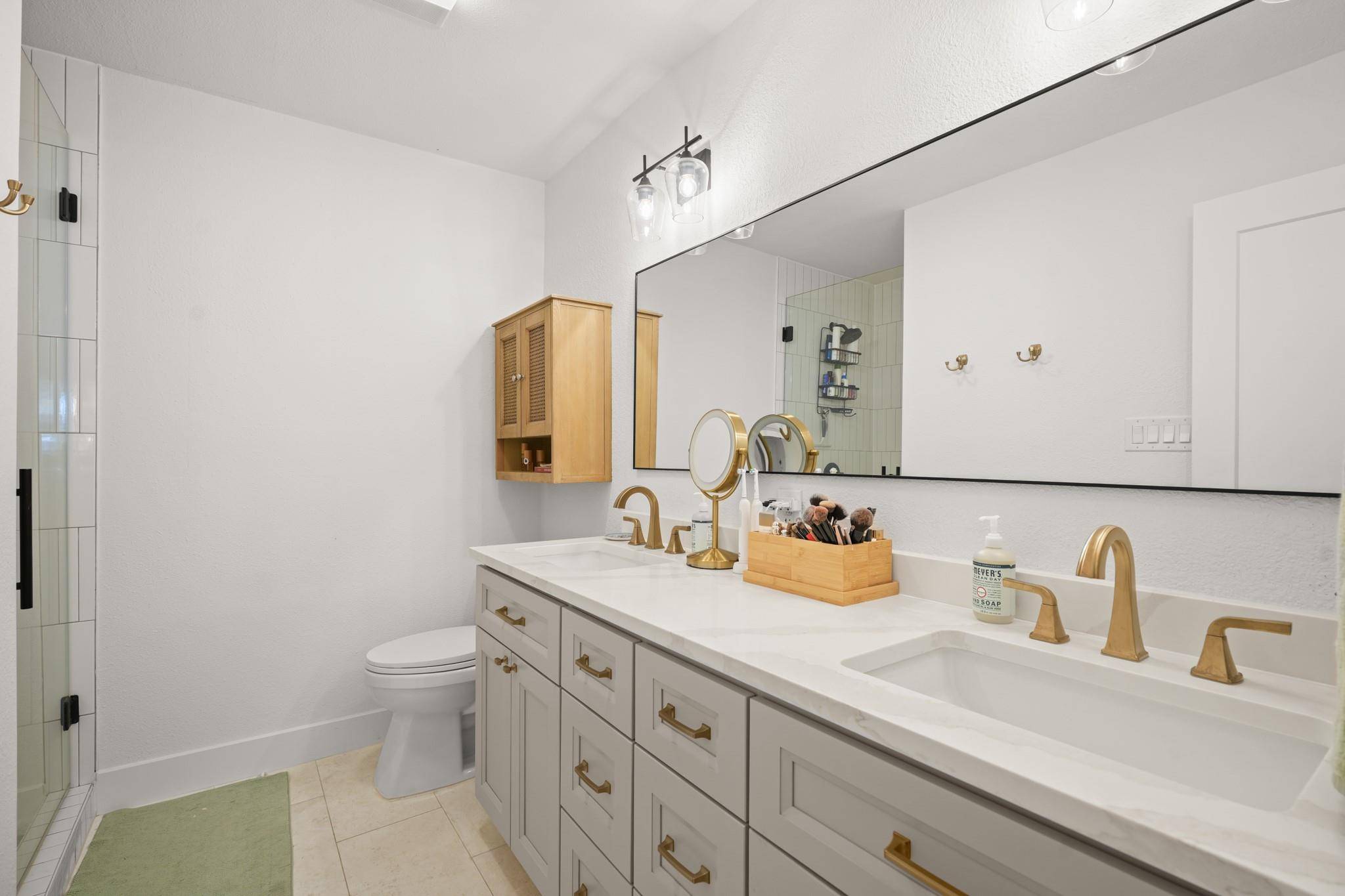 8200 Dunn ST, Austin, TX 78745