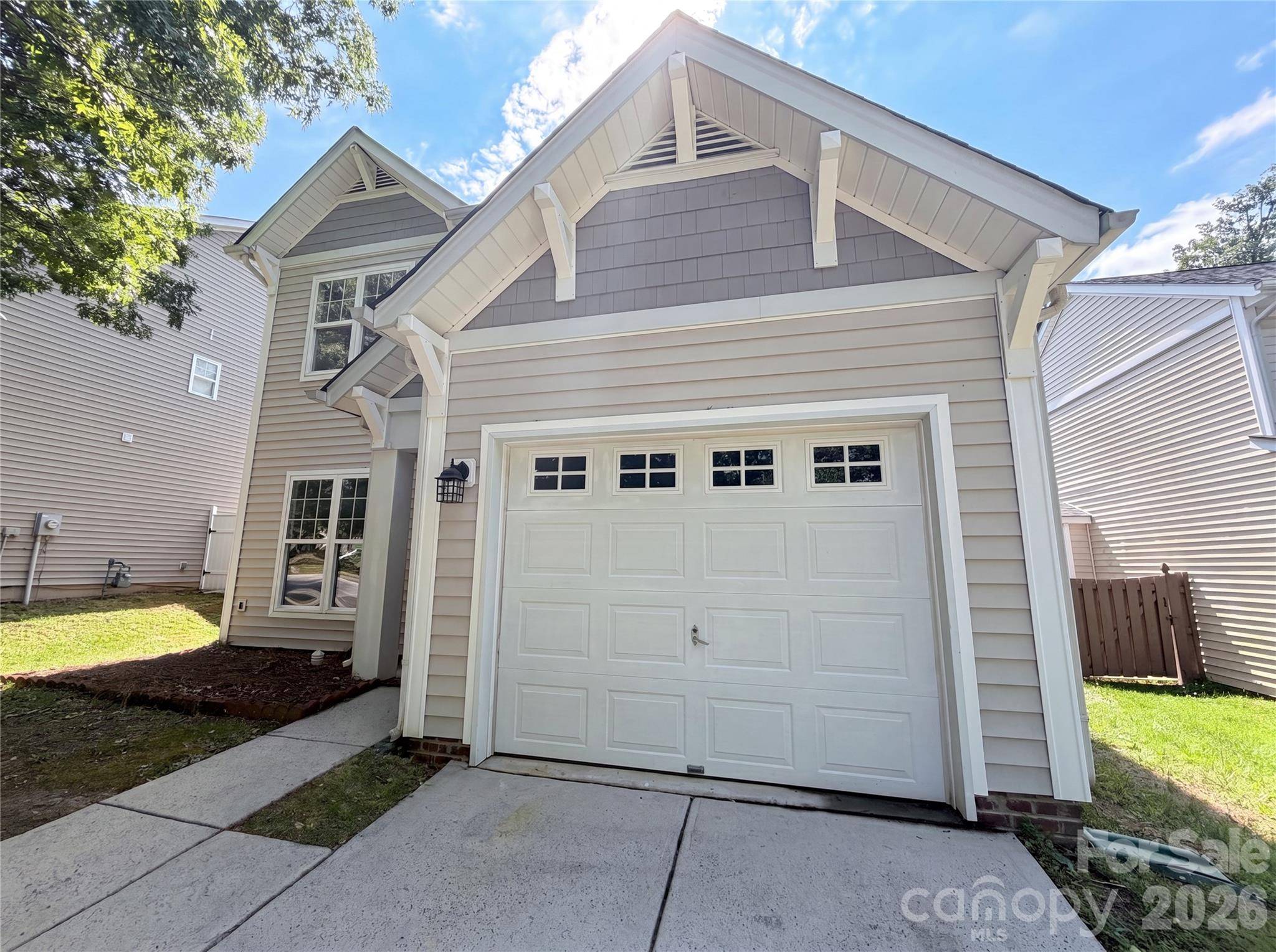 10648 Secret Garden LN, Charlotte, NC 28214