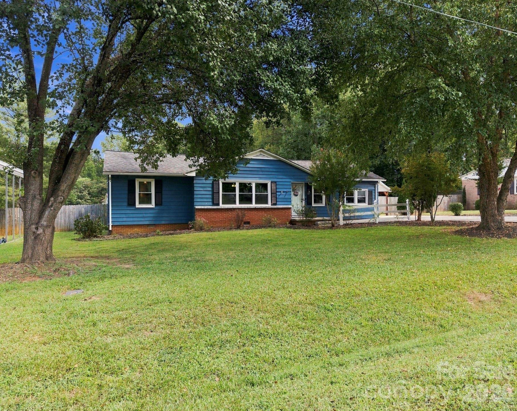 235 Linda ST, Salisbury, NC 28146