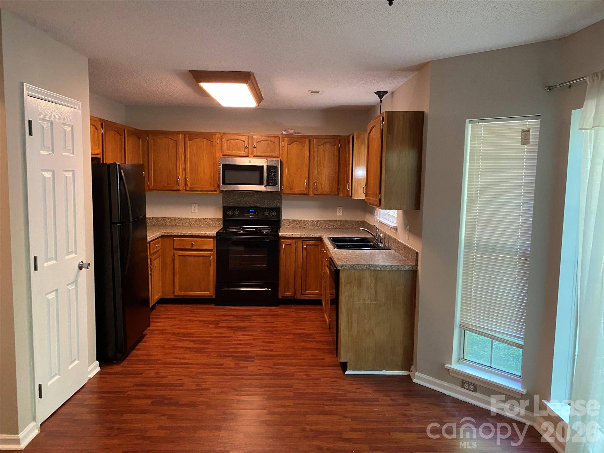 3511 Frostmoor PL, Charlotte, NC 28269