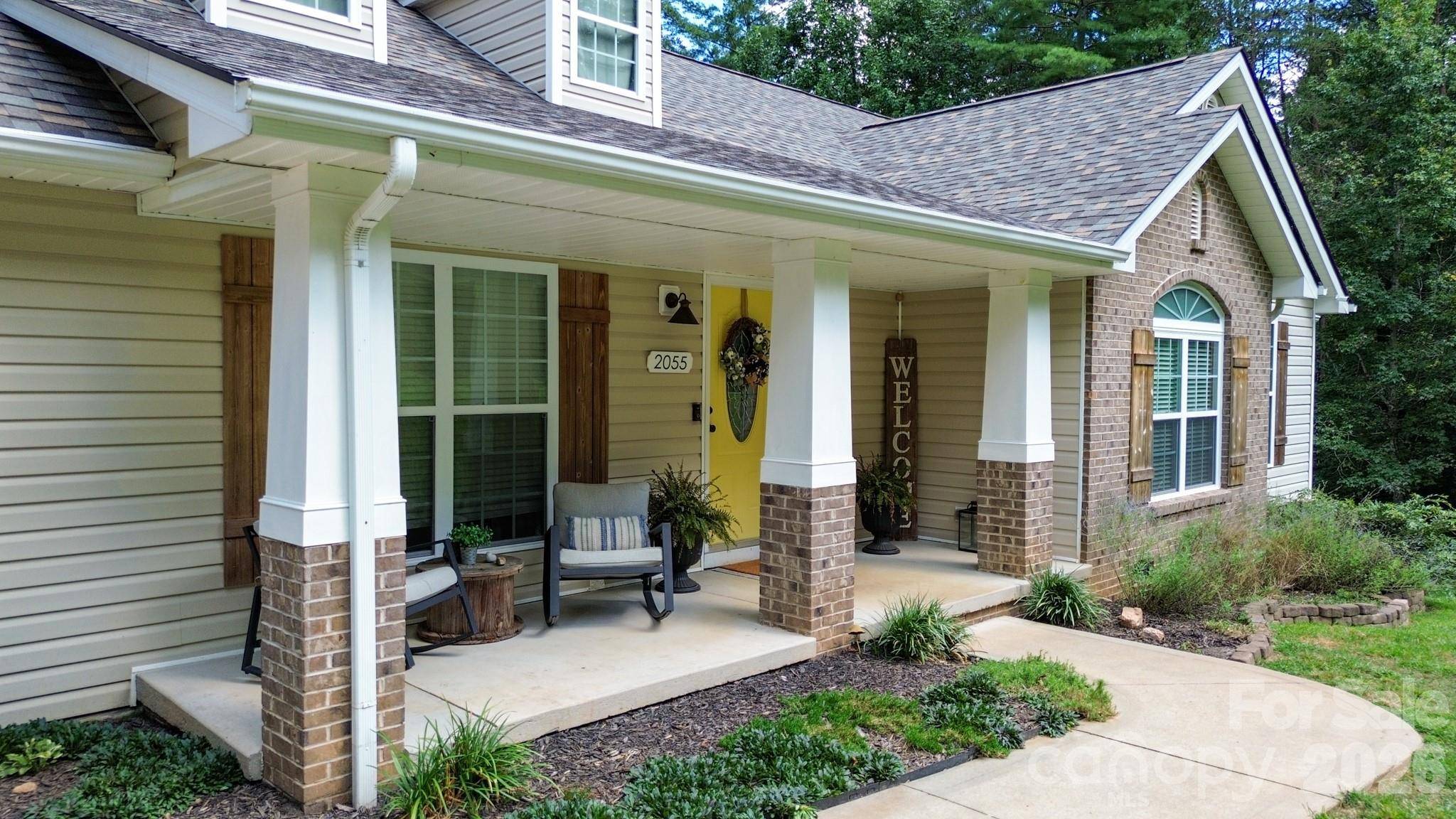 2055 Piper Ridge DR, Lenoir, NC 28645