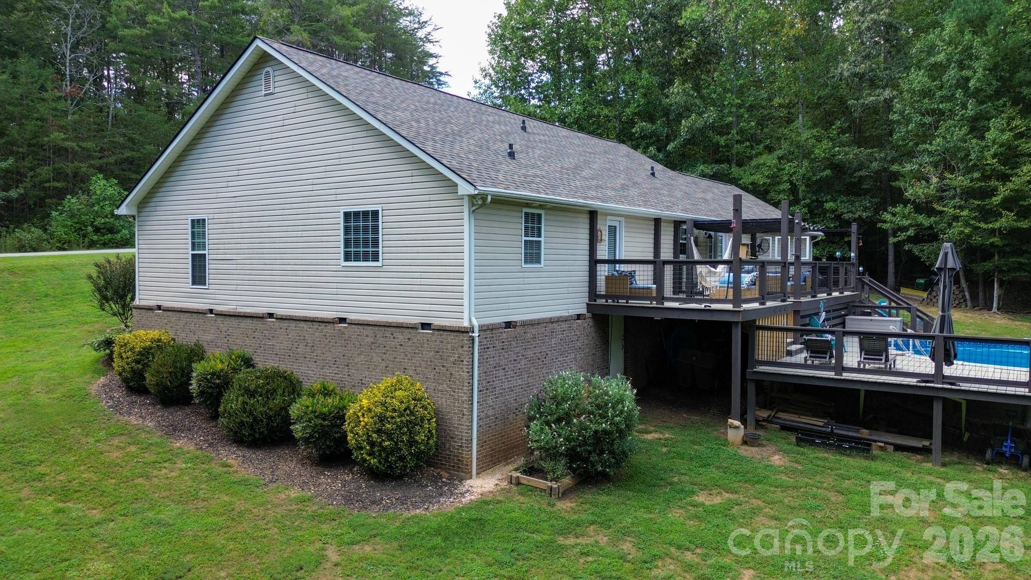 2055 Piper Ridge DR, Lenoir, NC 28645