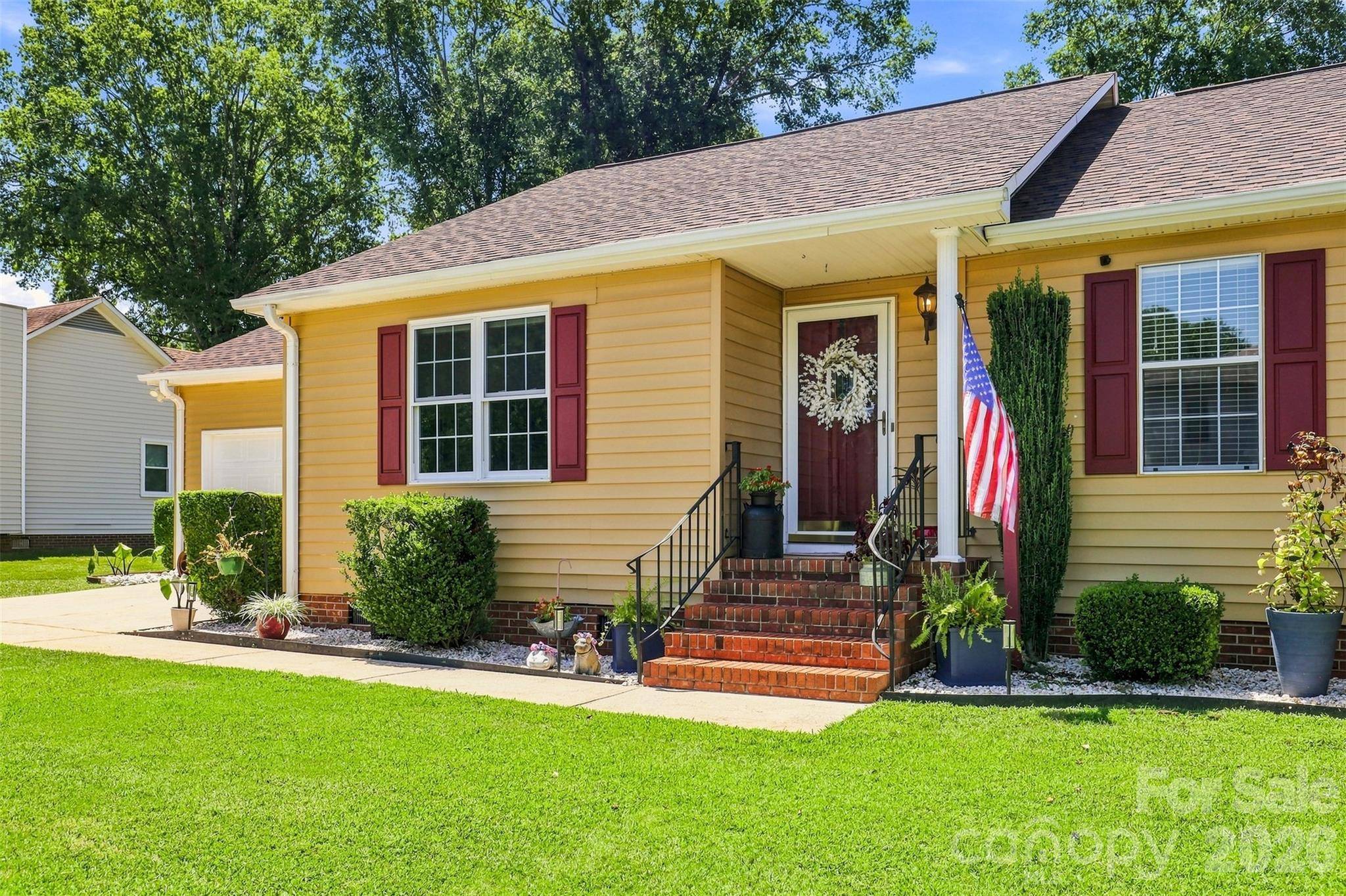 1009 Willow Run RD, Anderson, SC 29621