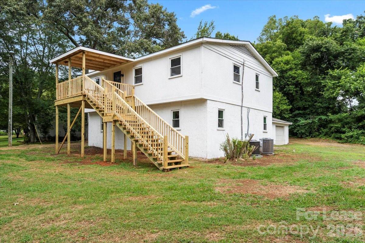 2519 Marble ST #B, Newton, NC 28658