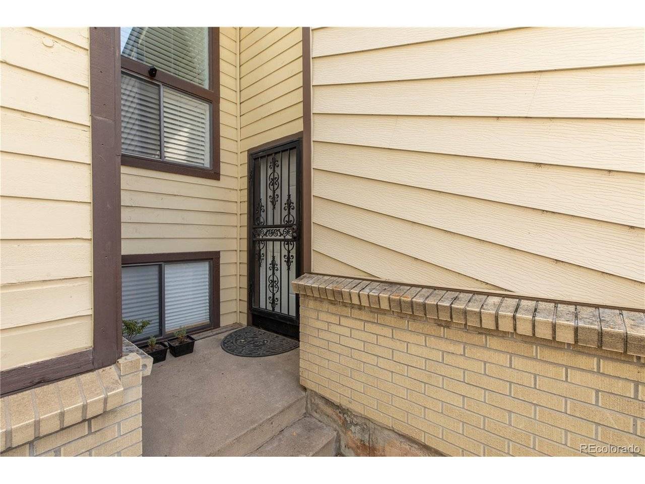 1148 S Newland, Lakewood, CO 80232