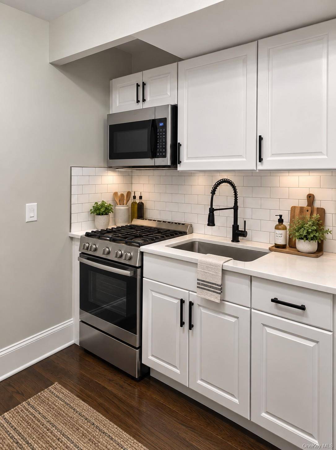 10 Oakridge PL #8D, Eastchester, NY 10709