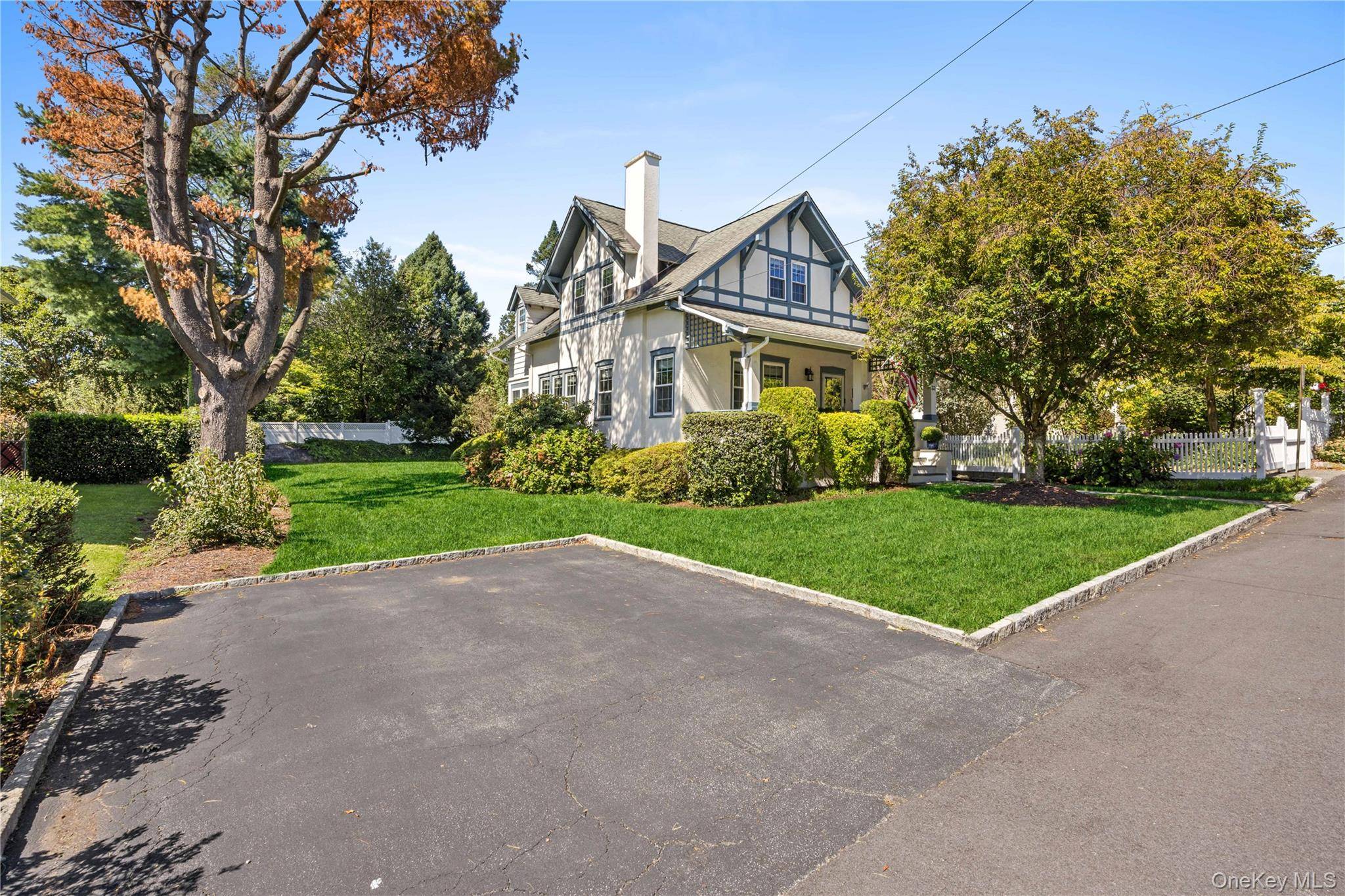 33 Cassilis AVE, Bronxville, NY 10708