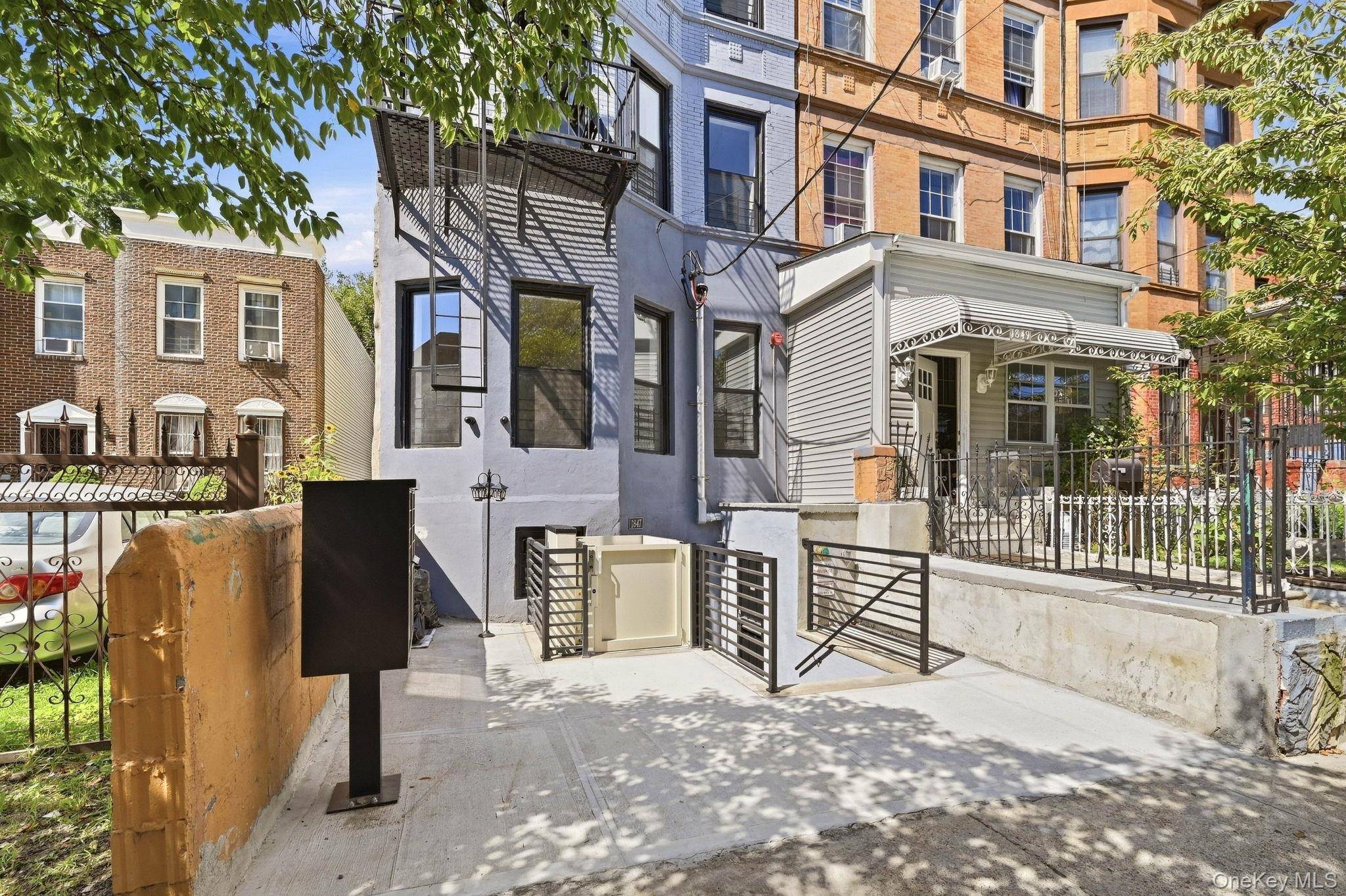 1847 Harrison AVE, Bronx, NY 10453