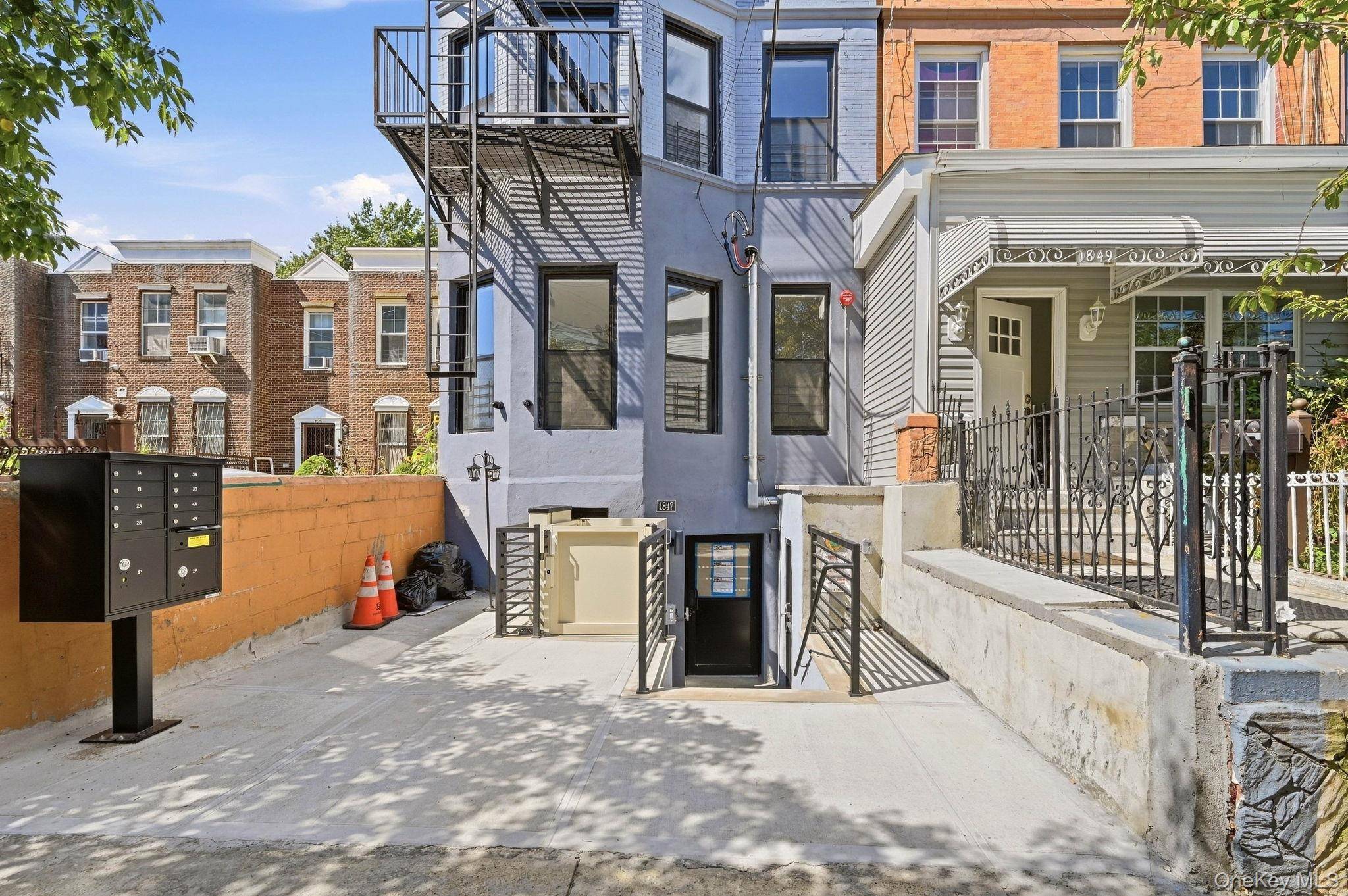 1847 Harrison AVE, Bronx, NY 10453