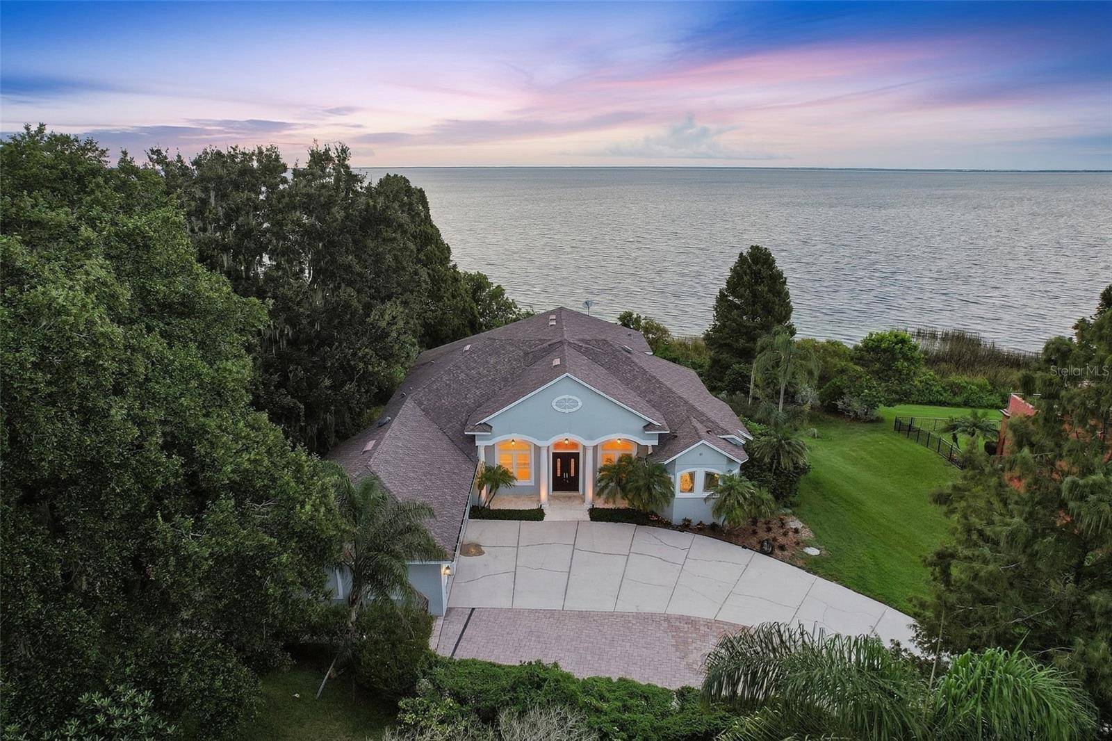 81 MILLHOLLAND ST, Oakland, FL 34760