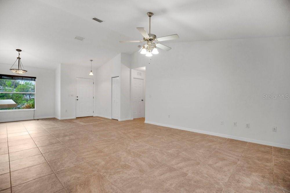 19 ZITHER CT, Palm Coast, FL 32164