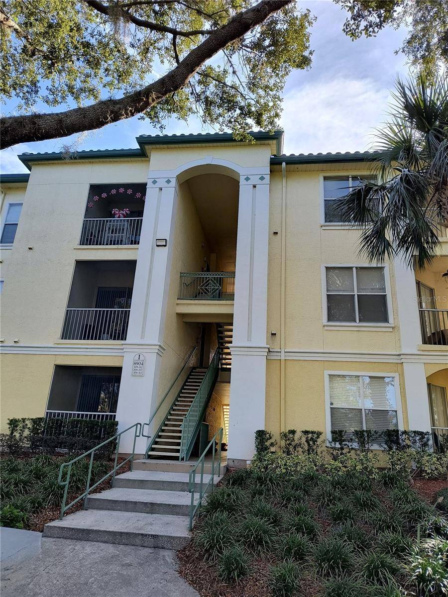 8904 LEGACY CT #312, Kissimmee, FL 34747