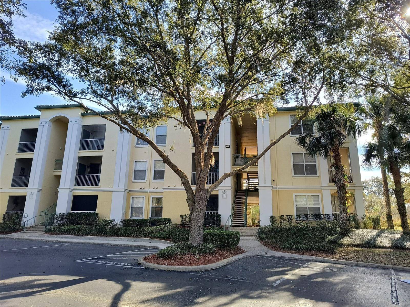 8904 LEGACY CT #312, Kissimmee, FL 34747