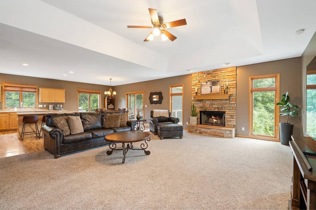 W7265 Robins WAY, Elkhorn, WI 53121