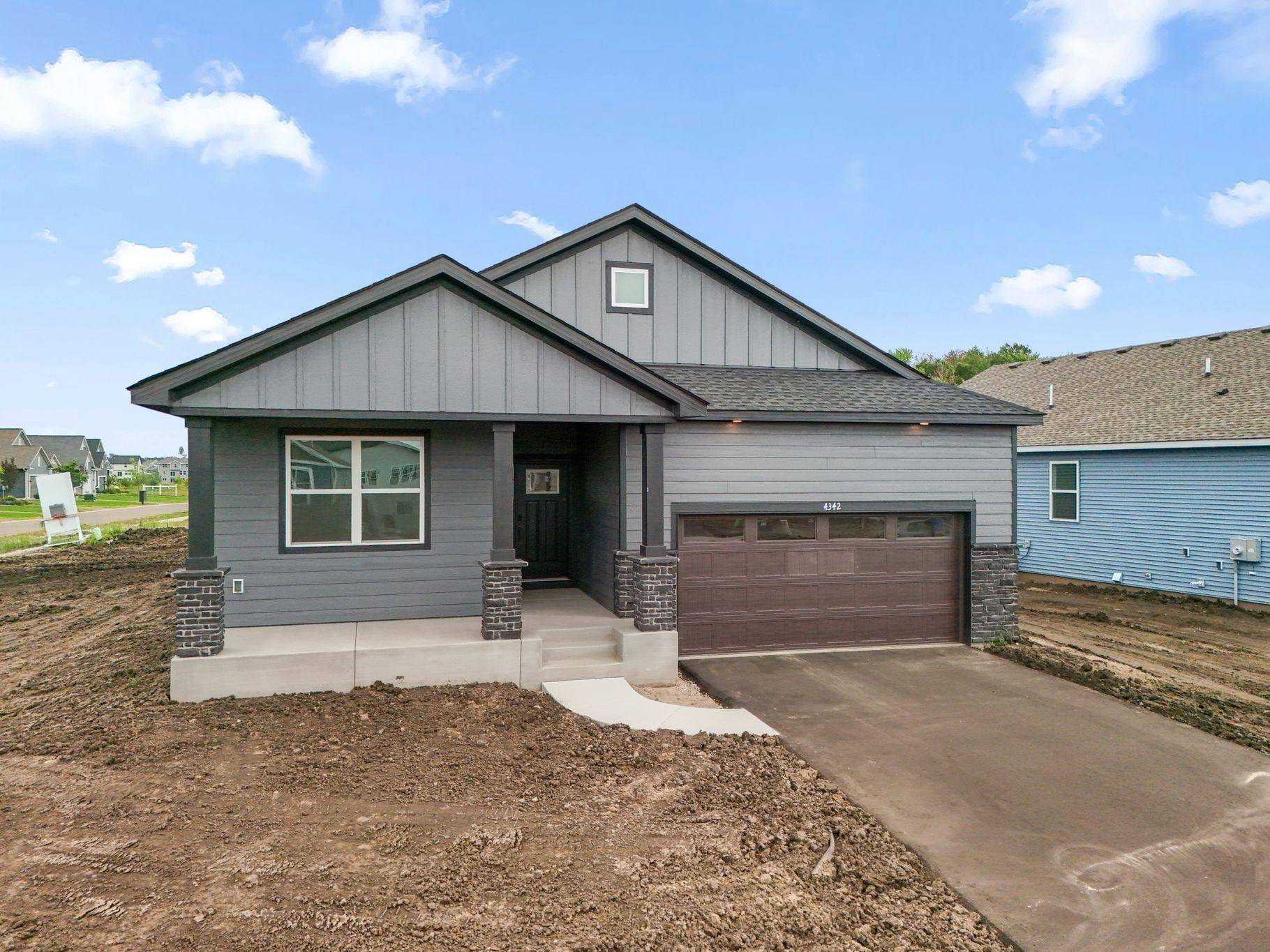 4342 132nd AVE NE, Blaine, MN 55449