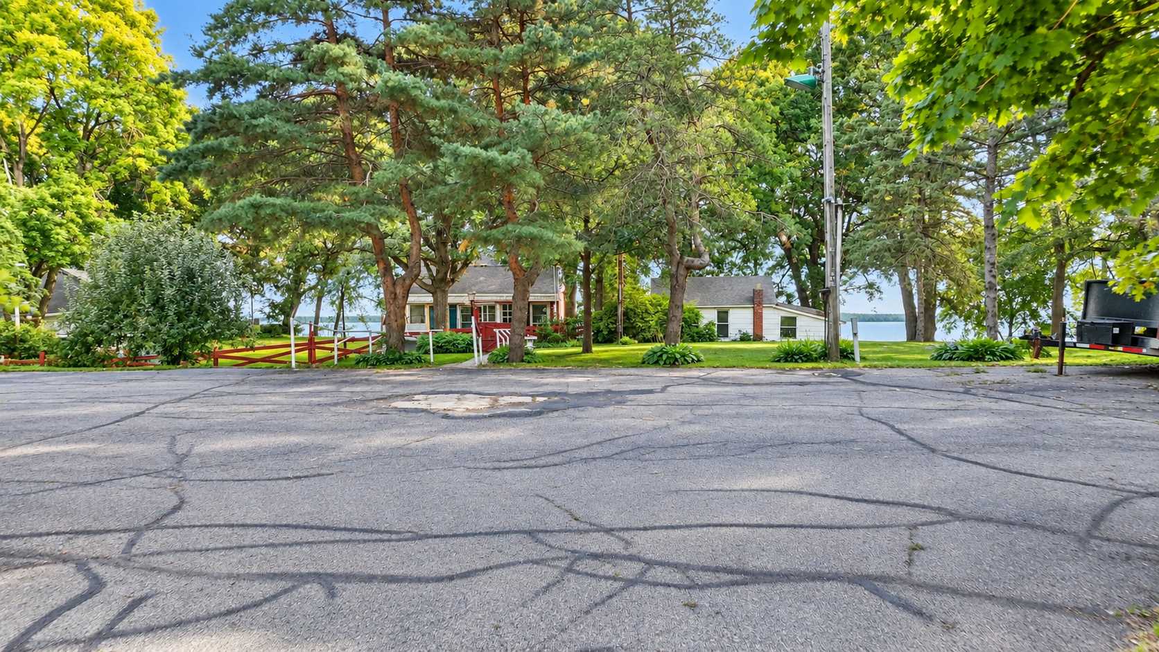6309 24th ST NE, Willmar, MN 56201