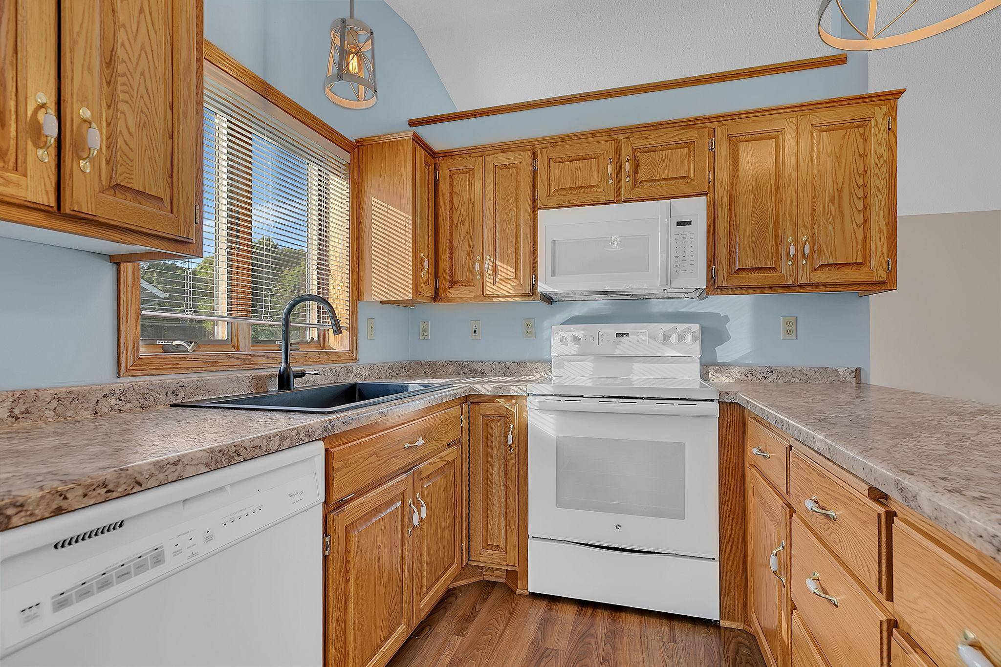 1290 4th AVE NW, Milaca, MN 56353