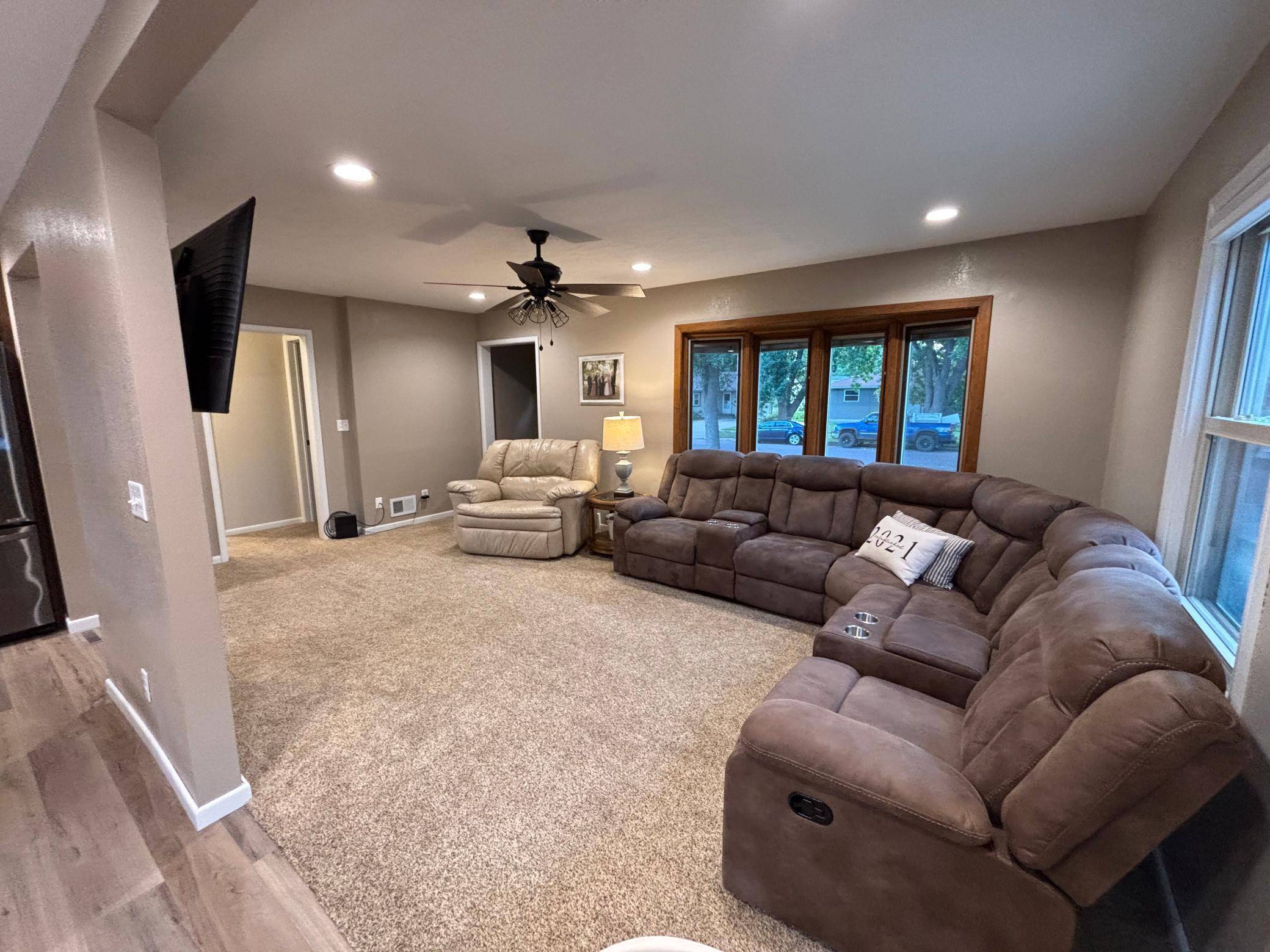 3042 Pine AVE, Slayton, MN 56172
