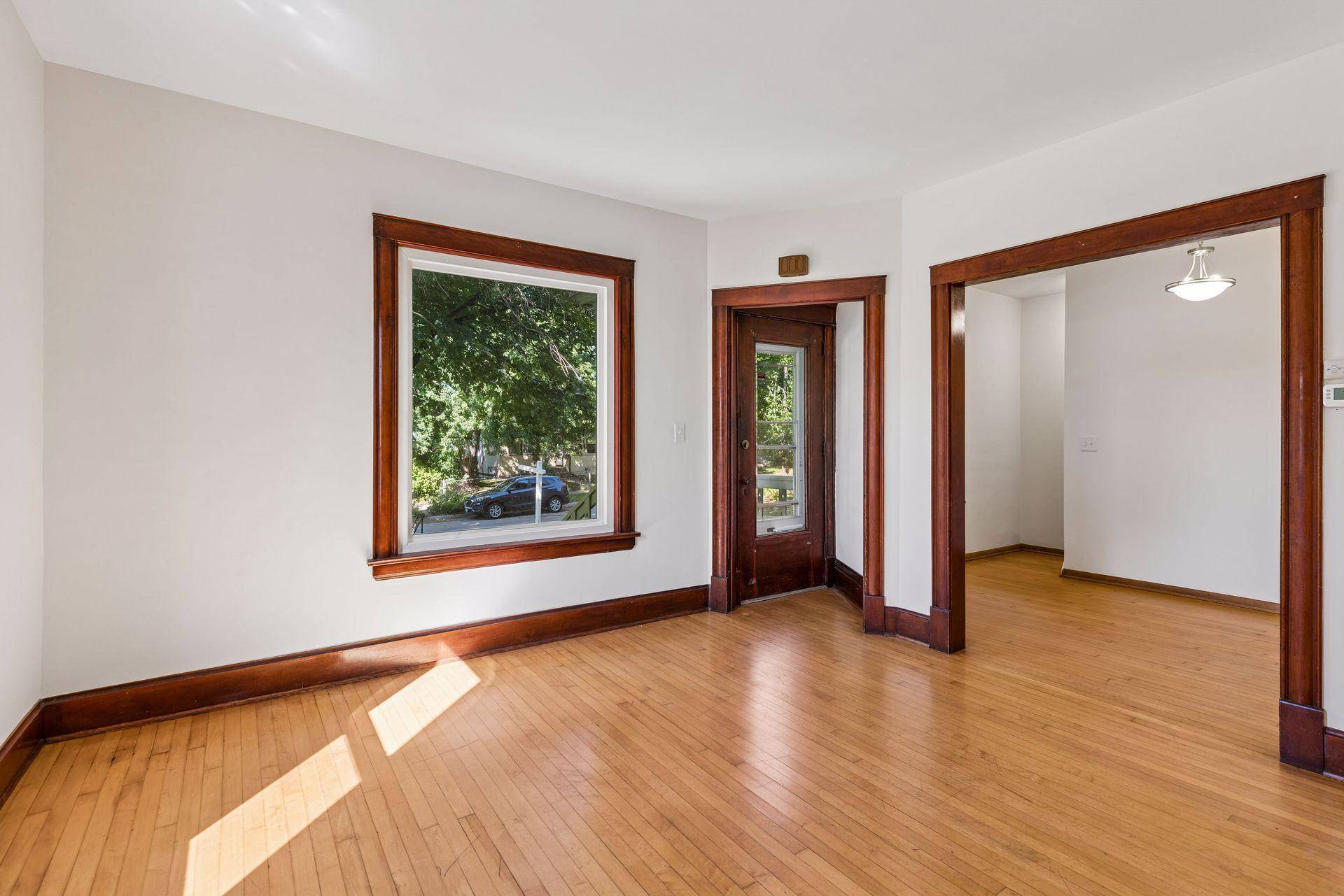 2219 Lincoln ST NE, Minneapolis, MN 55418