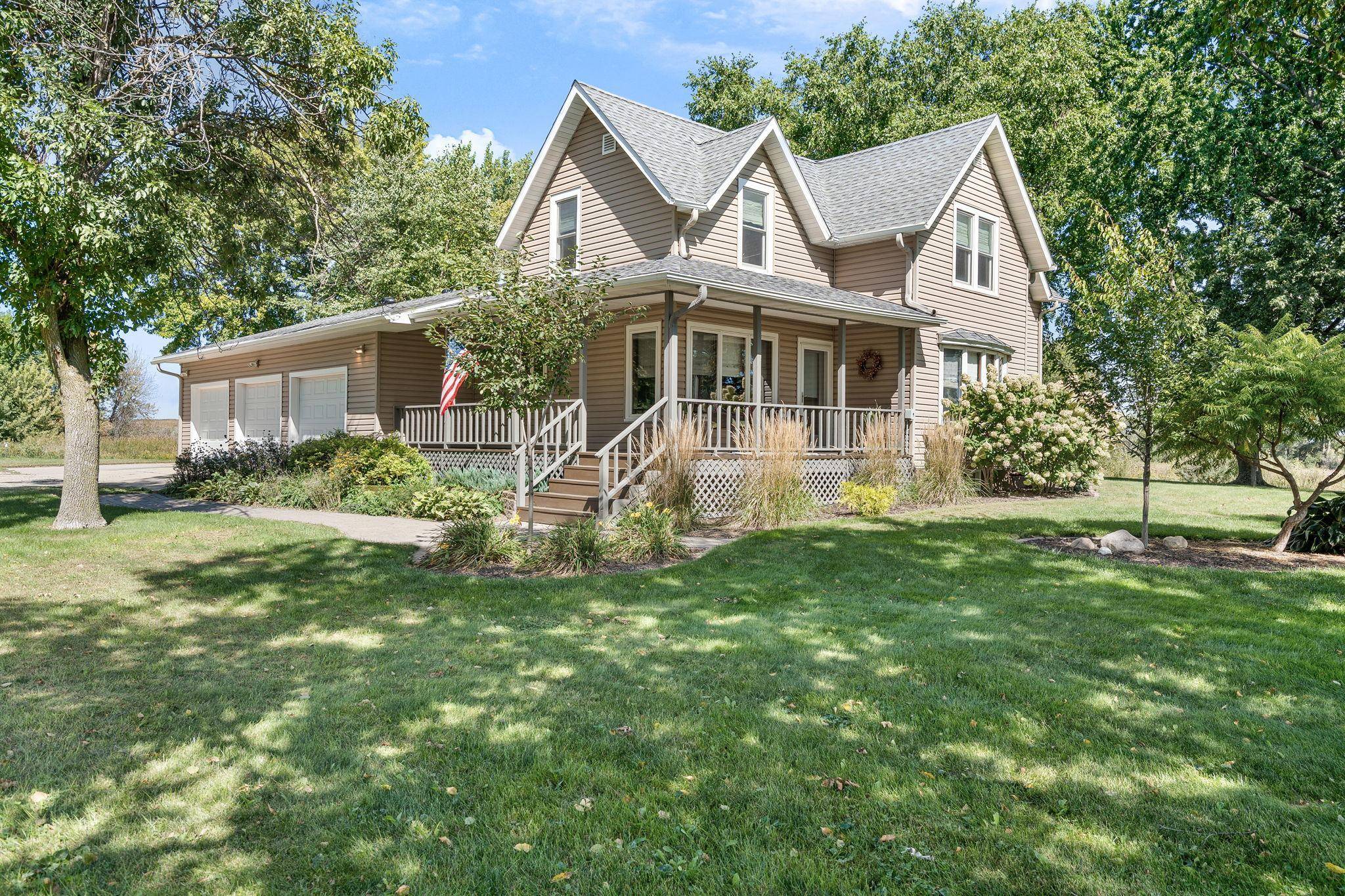 5100 128th ST SE, Blooming Prairie, MN 55917