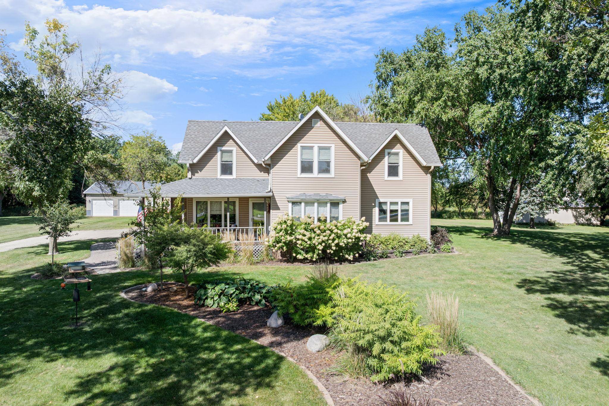 5100 128th ST SE, Blooming Prairie, MN 55917