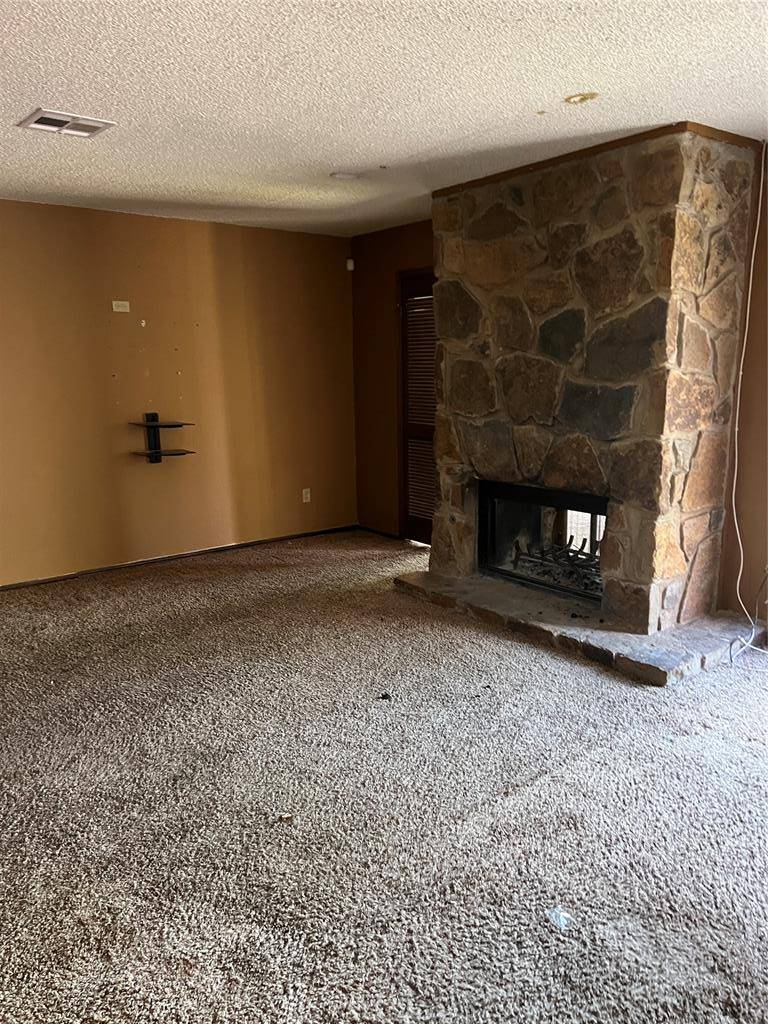 8813 N McMillan AVE, Oklahoma City, OK 73132