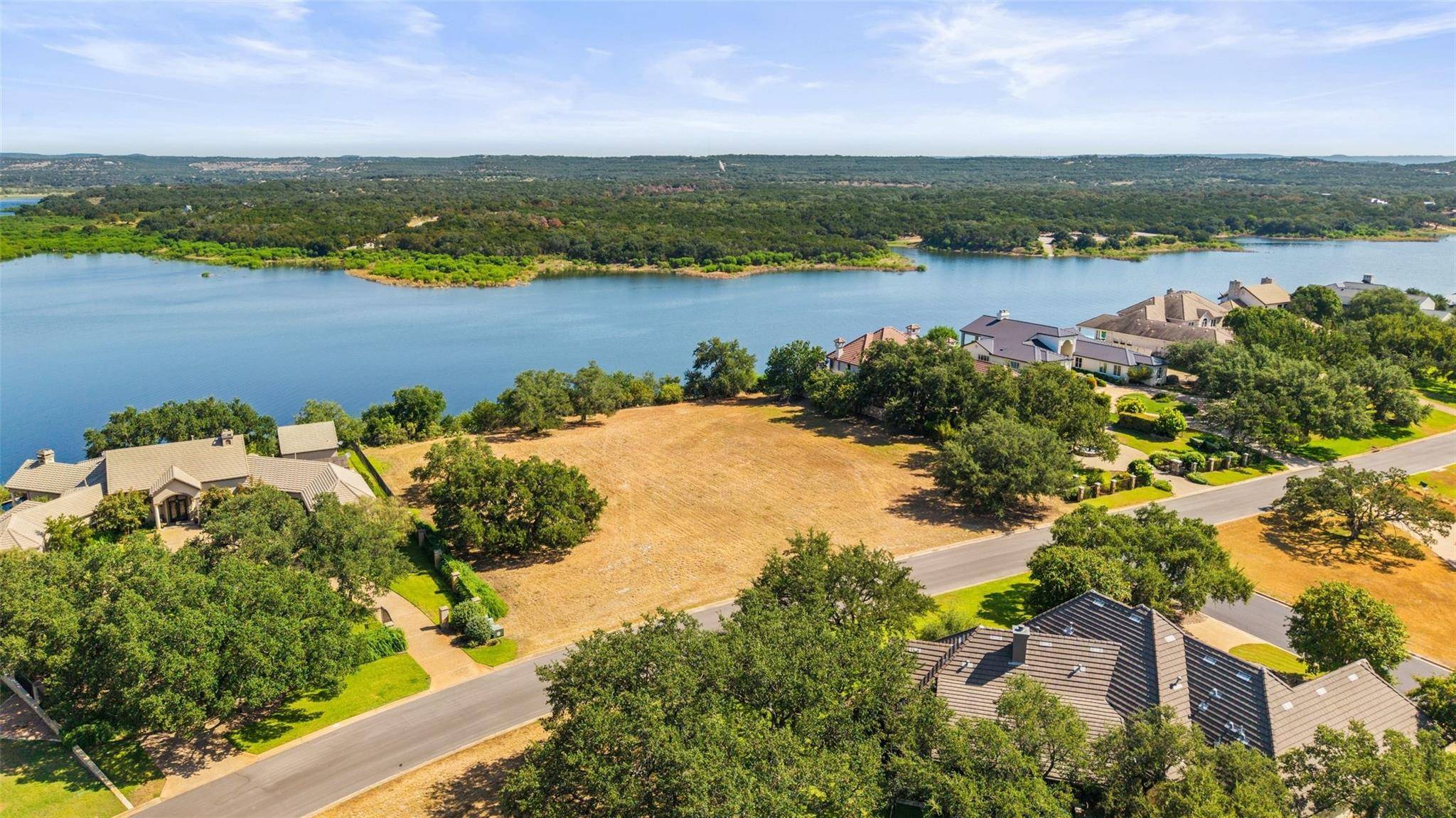 26216 Countryside DR, Spicewood, TX 78669