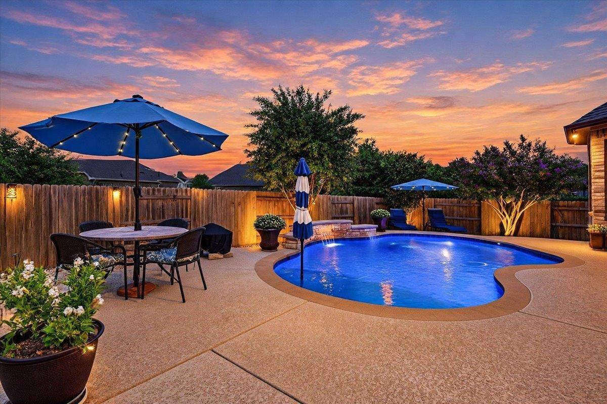 1004 Hezekiah LN, Leander, TX 78641