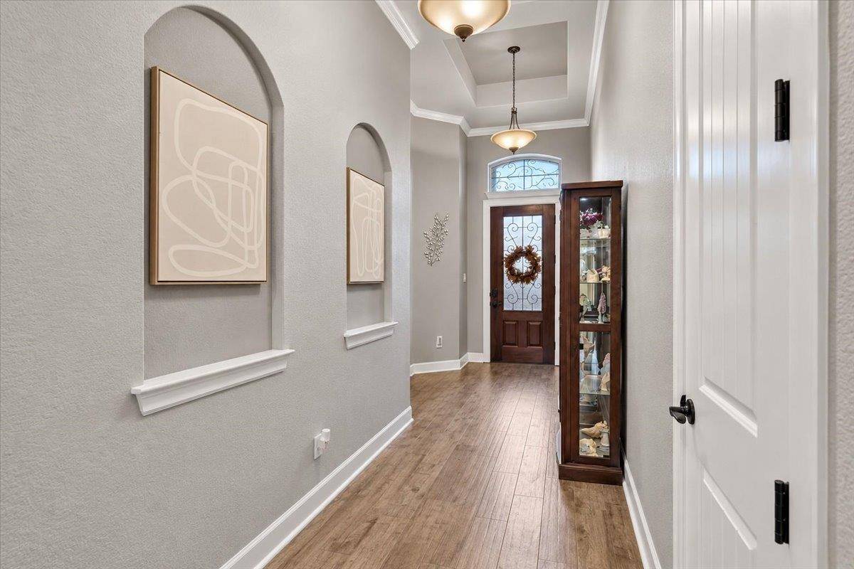 1004 Hezekiah LN, Leander, TX 78641